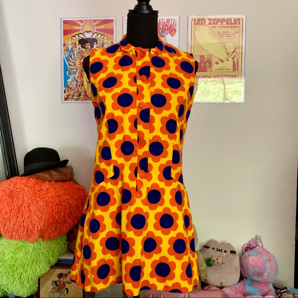 Vintage Homemade Lazy Daisy Dress🌼